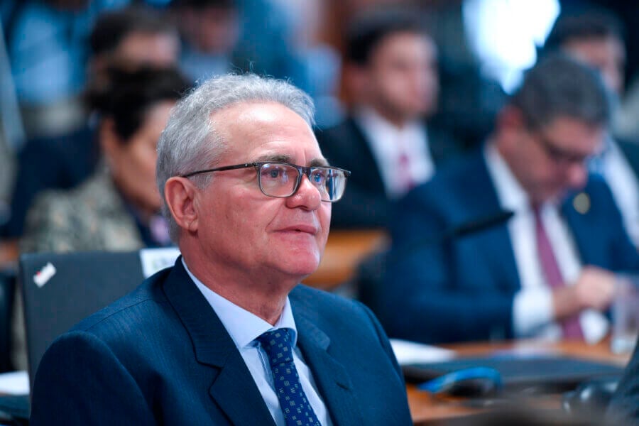 Renan Calheiro (MDB-AL) irá assumir o comando da Comissão Mista de Controle das Atividades de Inteligência em fevereiro.
Foto: Edilson Rodrigues/Agência Senado