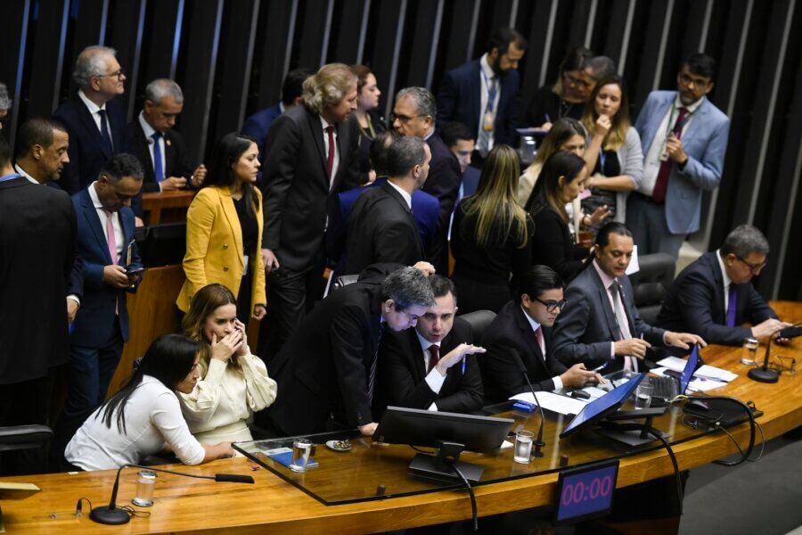 Congresso já decidiu sobre desoneração, mas o governo insiste que não é sustentável economicamente manter o benefício para 17 setores da economia

Foto: Edilson Rodrigues/Agência Senado