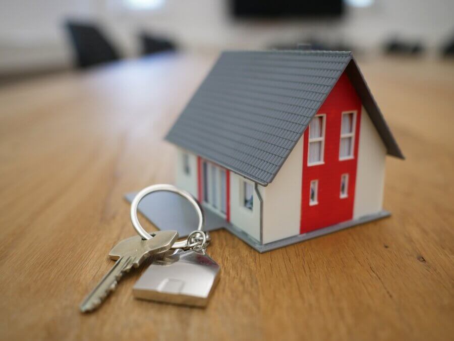 O consumidor, na condição de promitente-comprador de um imóvel no âmbito das atividades de incorporação imobiliária, ainda enfrenta uma verdadeira via crúcis. Foto: Pixabay