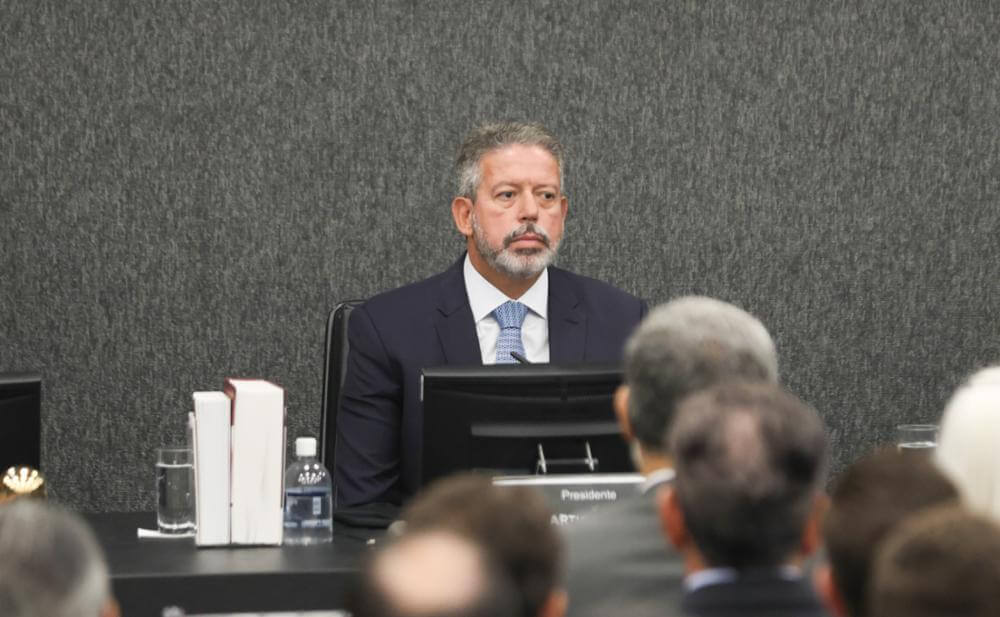 Disputa pelos espaços já causa trabalho extra ao presidente da Câmara, Arthur Lira (PP-AL), que tenta apaziguar os ânimos sem perder apoios. Foto: Marina Ramos / Câmara dos Deputados