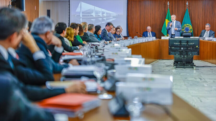 Lula em reunião ministerial nessa segunda-feira no Palácio do Planalto. Foto: Ricardo Stuckert/PR