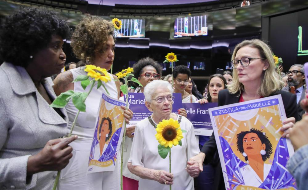 A Câmara dos Deputados realiza nesta terça-feira (26) uma sessão solene em homenagem à vereadora Marielle Franco e Anderson Gomes. Foto: Mario Agra / Câmara dos Deputados