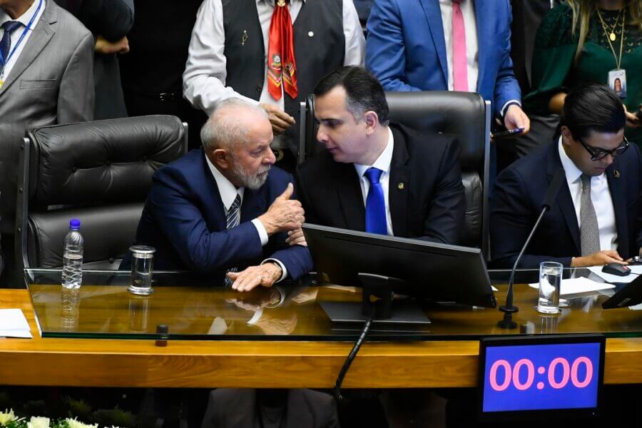 O presidente da República Lula e o
presidente do Senado, senador Rodrigo Pacheco, durante sessão solene do Congresso

Foto: Marcos Oliveira/Agência Senado