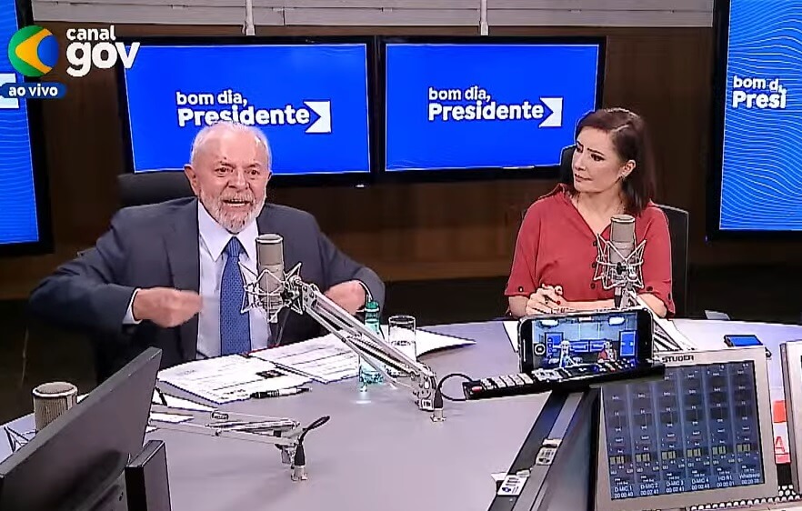 Lula participa de live com jornalista Karine Mello, da EBC, e ministros. Foto: EBC/Reprodução