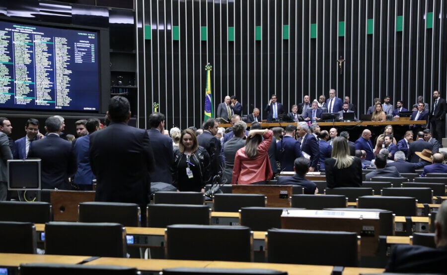 Câmara dos Deputados retorna do recesso prolongado para avançar na discussão da segunda etapa da regulamentação da reforma tributária. Foto: Mário Agra/Câmara dos Deputados