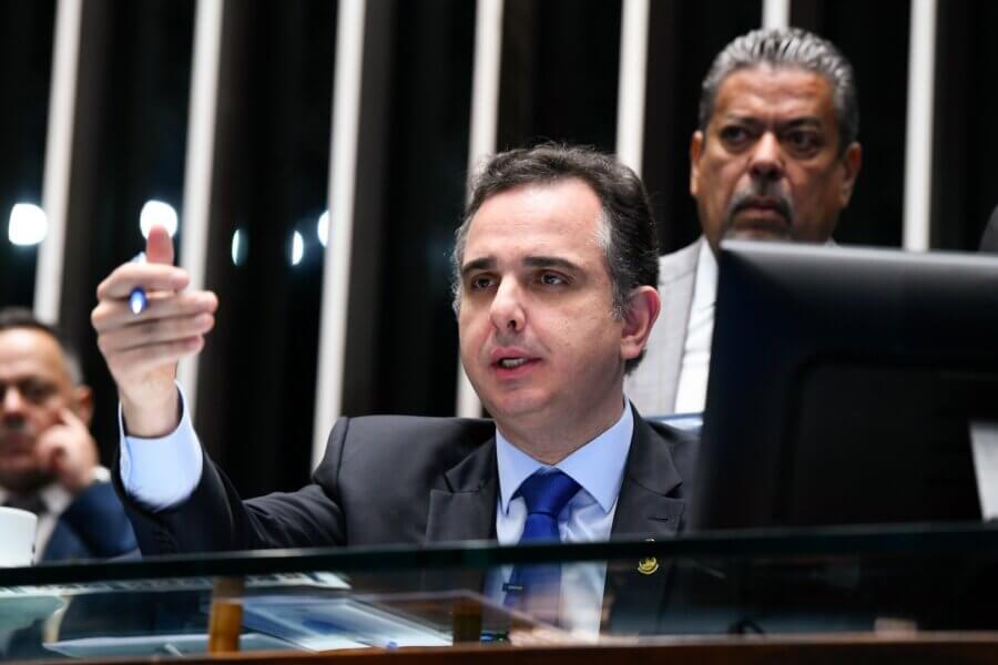 O presidente do Senado, Rodrigo Pacheco, conversou com o presidente Lula sobre o tema

Foto: Marcos Oliveira/Agência Senado