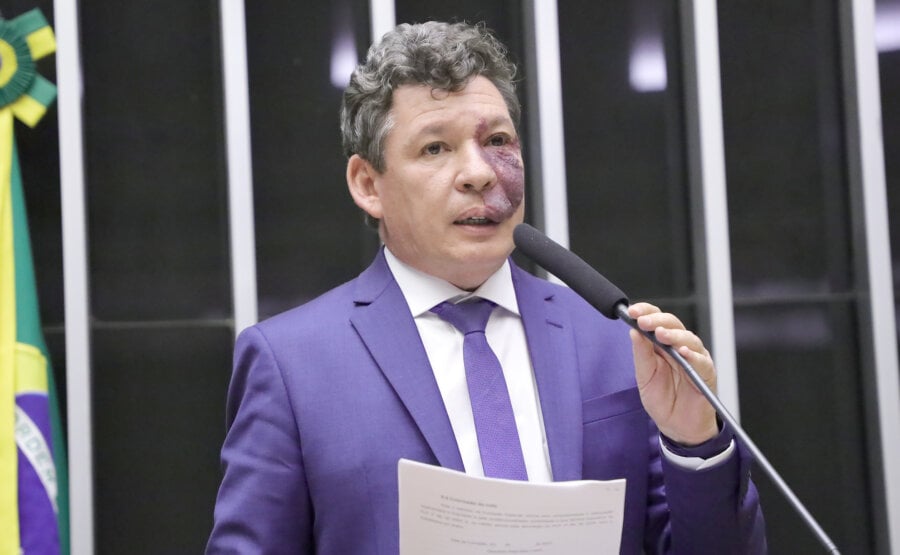 O deputado Reginaldo Lopes (PT-MG), relator da regulamentação da reforma tributária na Câmara. Mario Agra / Câmara dos Deputados