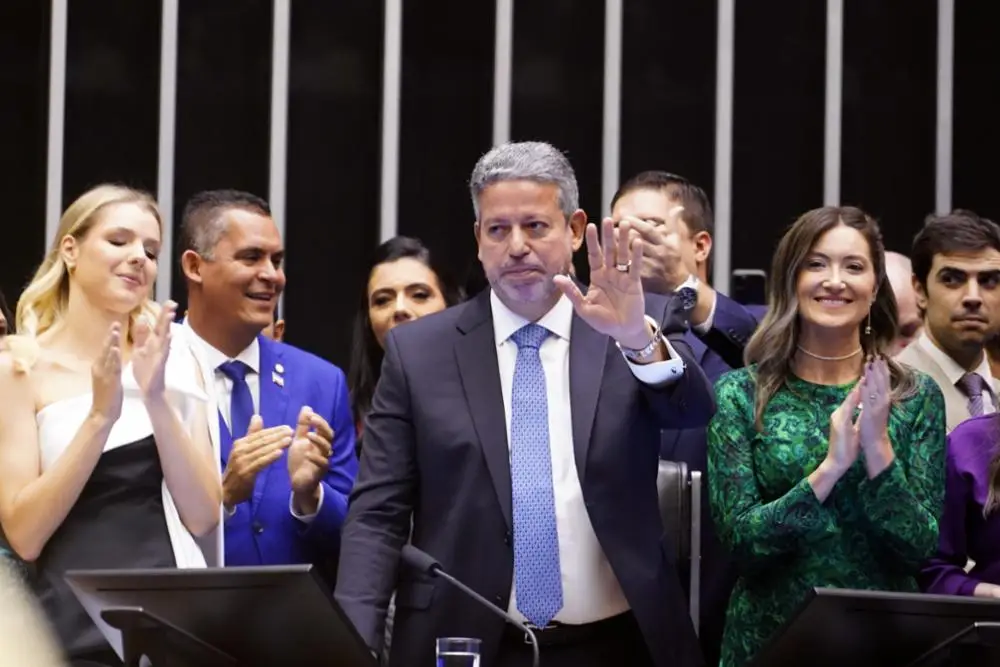 Arthur Lira, símbolo maior do poder do Centrão nos últimos quatro anos, ao ser reeleito presidente da Câmara, em fevereiro de 2023. Foto: Pedro Valadares/Agência Câmara