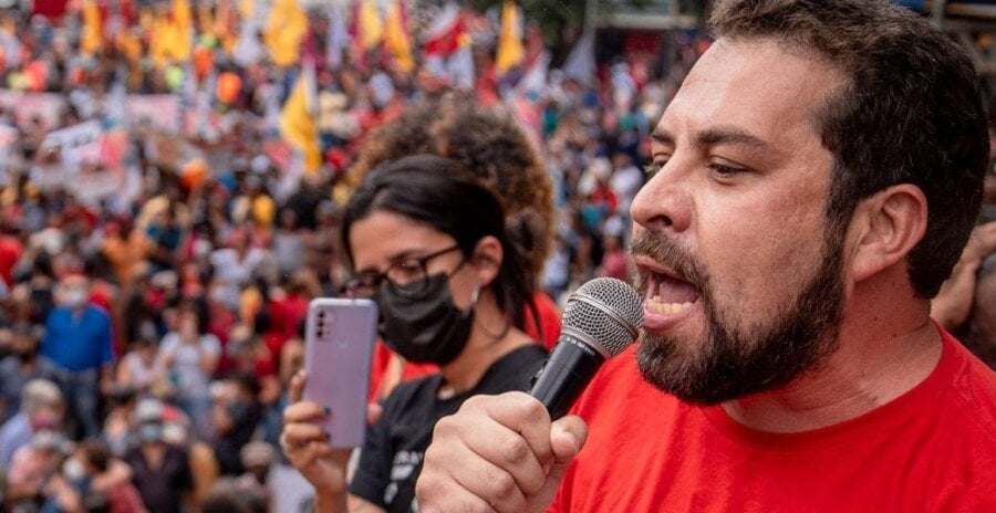 Guilherme Boulos aposta em caravana permanente como estratégia para reverter cenário eleitoral desfavorável em São Paulo. Foto: Divulgação/Guilherme Boulos