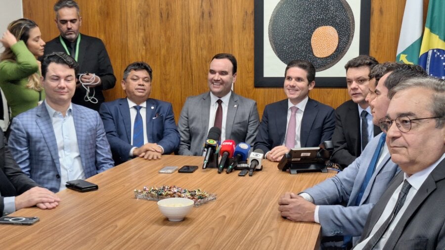 Partidos federados ao PT se juntaram ao bloco de Hugo Motta, aumentando sua margem de apoio para a presidência da Câmara. Foto: Lucas Neiva/Congresso em Foco