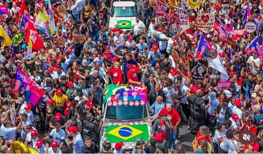 Ato de apoio a Boulos, do Psol, realizado em São Paulo no último sábado (5). Foto: Divulgação