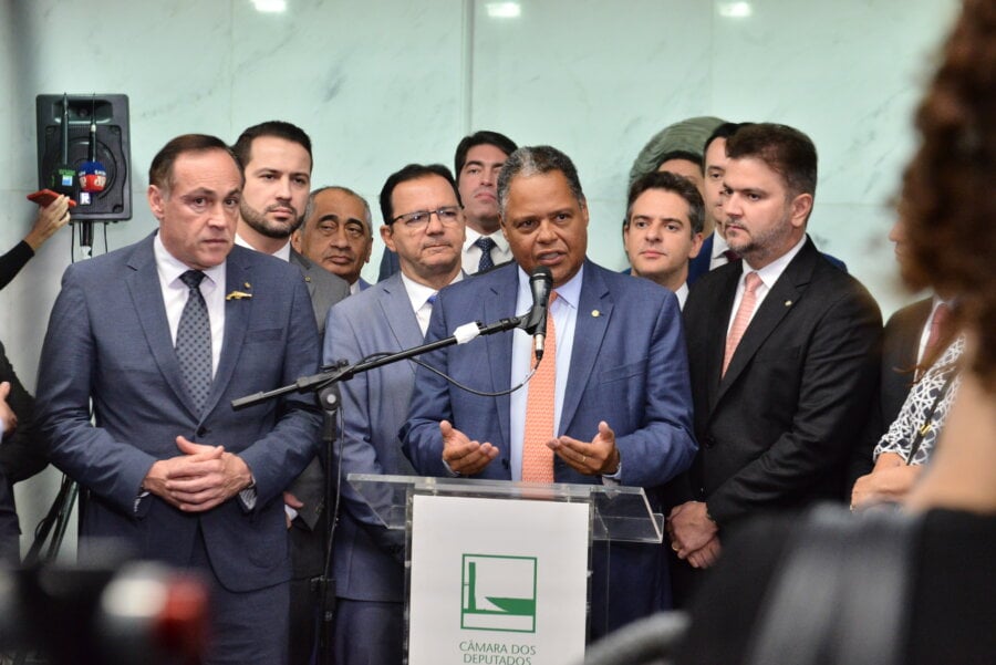 Reunião do PSD contou com presidente nacional Gilberto Kassab e partido negocia presidência de Comissão Mista de Orçamento e cargo na Mesa Foto: Cláudio Araújo