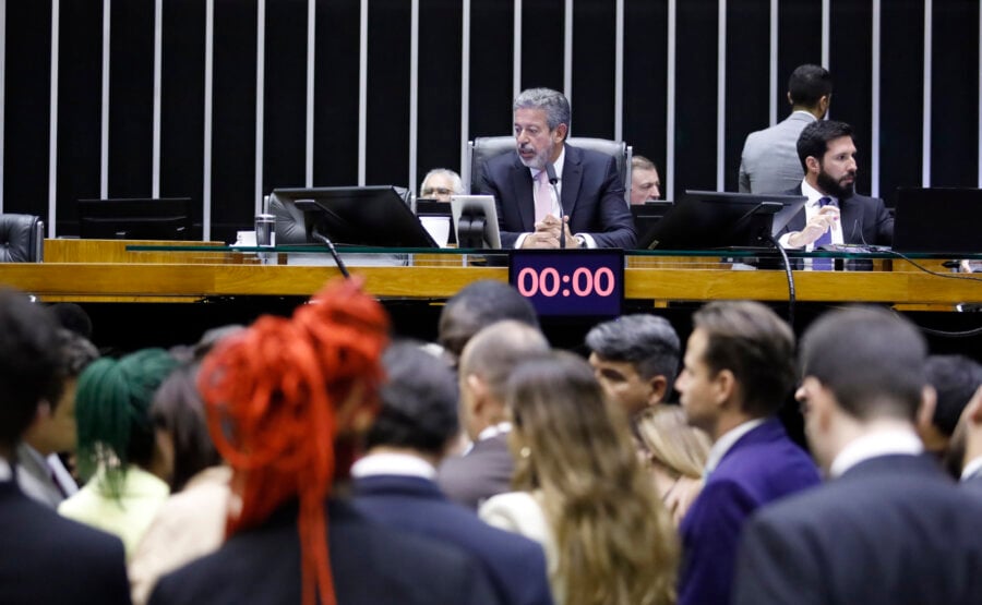 Aprovação de projeto de lei do mercado de carbono representa vitória para o Planalto e para bancada ruralista Foto: Mário Agra/Câmara dos Deputados
