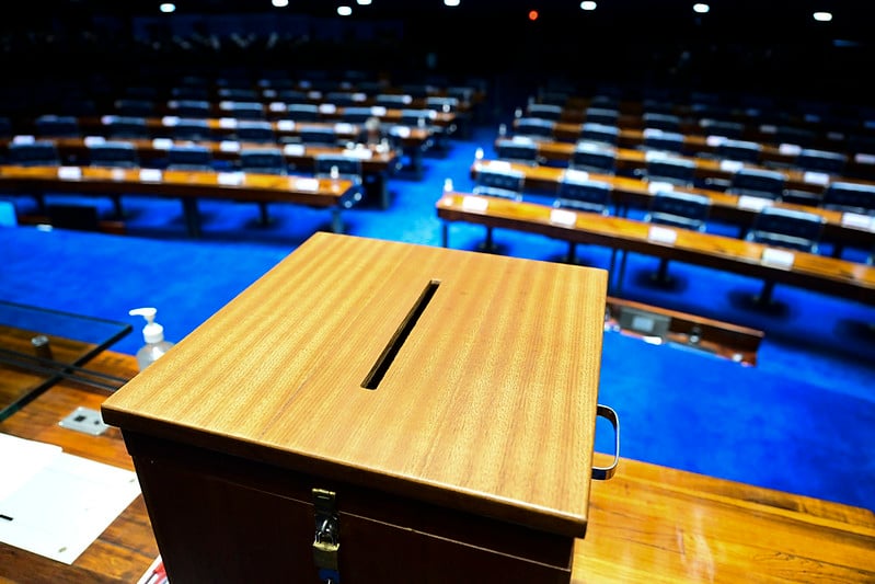 A urna onde os senadores depositarão seu voto para a Presidência e os demais cargos da Mesa Diretora do Senado neste sábado. Foto: Andressa Anholete/Ag. Senado