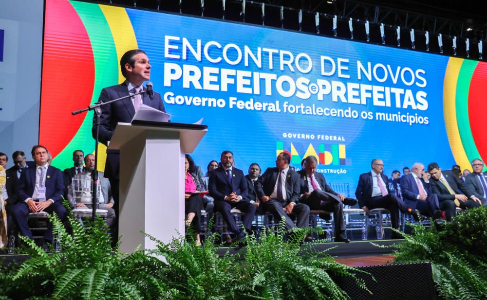 Hugo Motta na abertura do Encontro dos Novos Prefeitos e Prefeitas em Brasília. Foto: Marina Ramos/Ag. Câmara