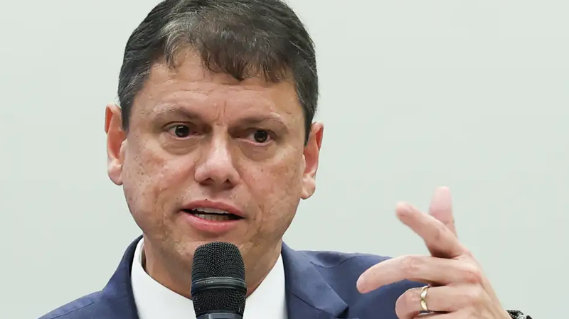 Governador de São Paulo havia sido convidado por Lula.