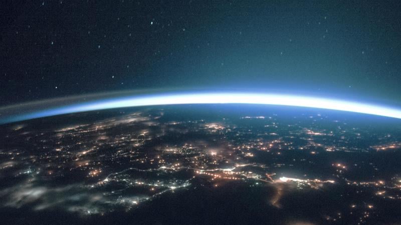 A história mostra que tolerar a erosão institucional e a violência simbólica amplia o custo político e moral do confronto futuro.