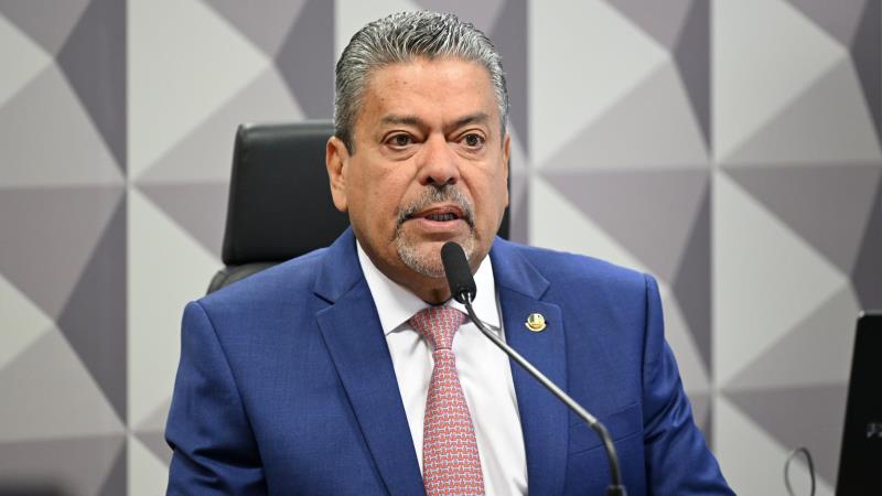 Relator defende que a prova preenche um 