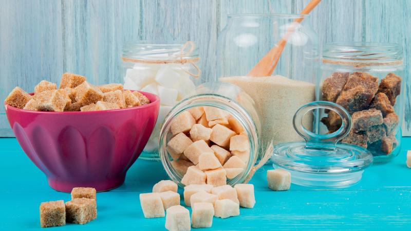 Tributação sobre bebidas açucaradas e industrializados reduz poder de compra e amplia o controle estatal sobre escolhas individuais.