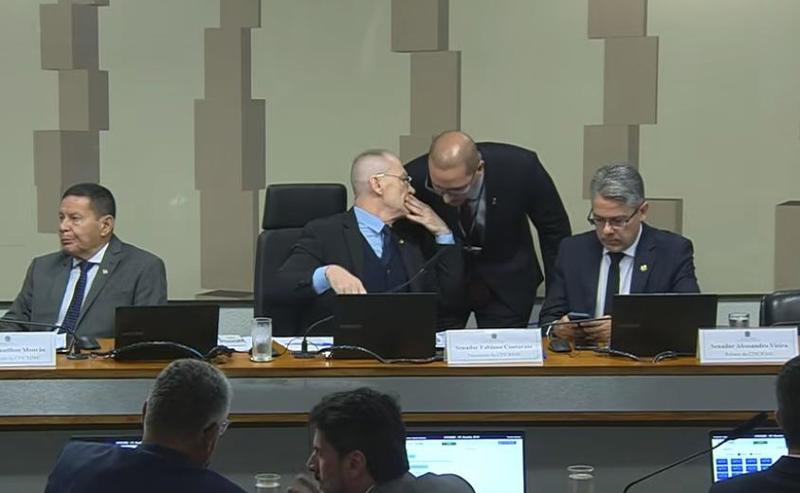 Comissão ampliou escopo das investigações com foco em operações financeiras e acessos a aeroportos. 