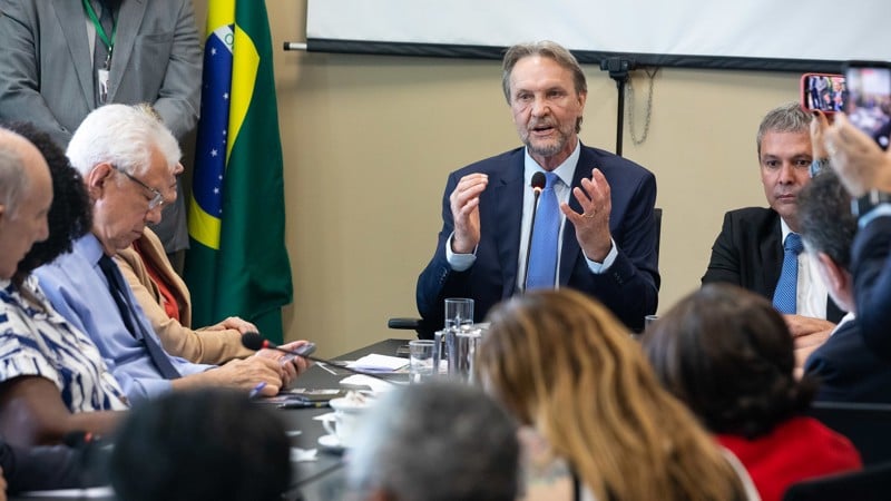 Liderança do PT avalia que texto apresentado compromete a articulação federativa no combate ao crime organizado.