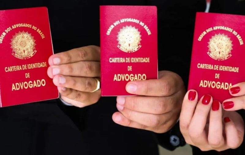 Projeto busca harmonizar o livre exercício profissional com os princípios da administração pública.