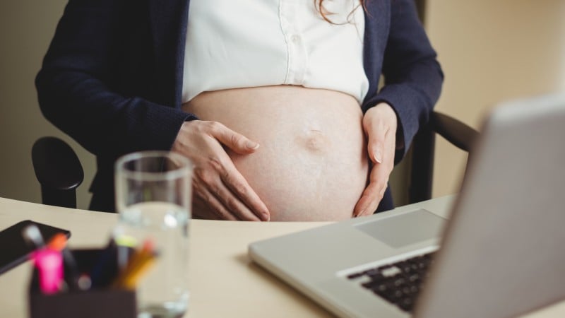 Entre decisões do STF, TST e novos projetos de lei, a estabilidade gestacional exige uniformidade e coerência.