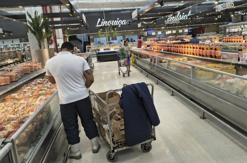 Setor mercadista é um dos mais preocupados com mudança na jornada de trabalho.