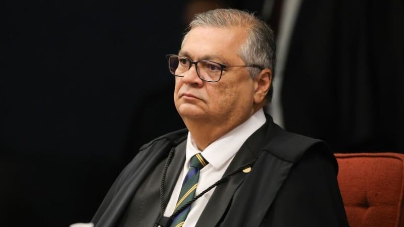 Decisão foi tomada diante de indícios de descumprimento da vedação de repasses de emendas em dinheiro vivo.