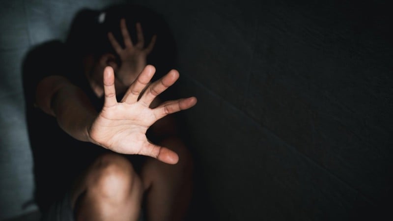 Texto prevê agravantes quando a vítima for menor de 14 anos ou pessoa com deficiência.