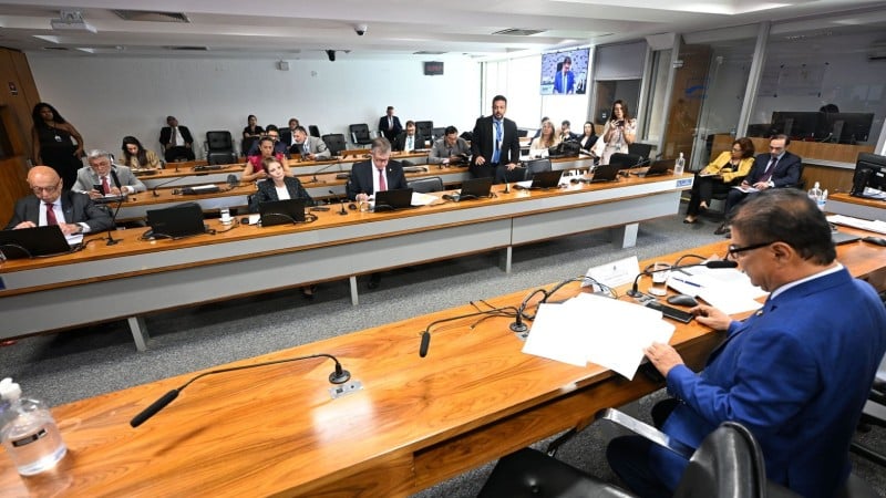 Nova regulamentação entre Brasil e Catar barateia custos e pode aumentar frequência de voos internacionais.