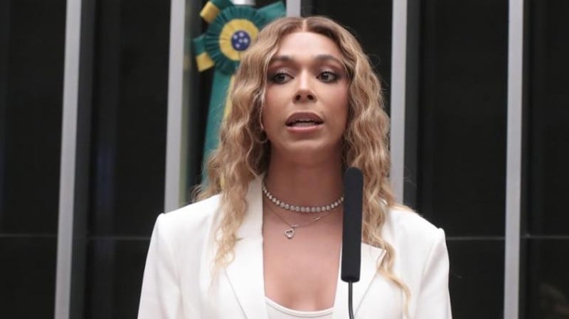 A deputada Erika Hilton disse que o apresentador irá responder legalmente por sua declaração.