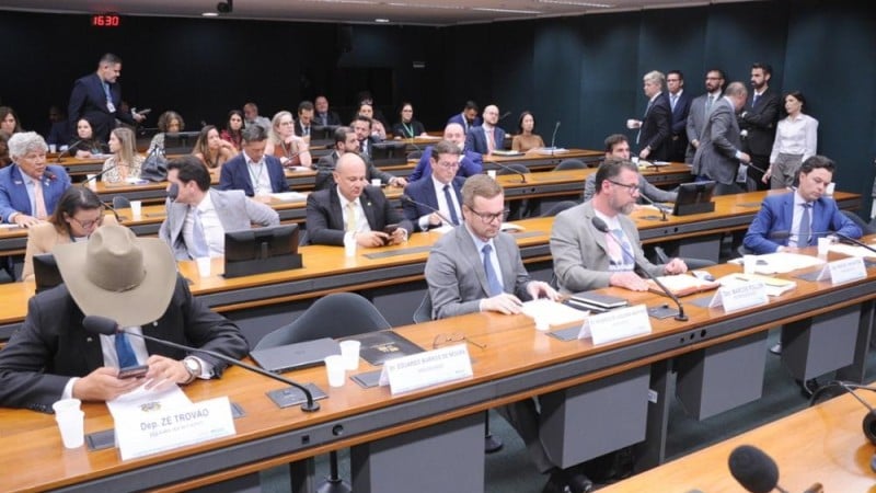 Conselho se reuniu nesta terça-feira (17).