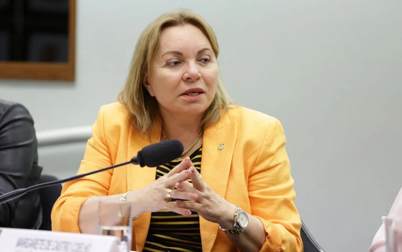 Gorete Pereira é suspeita de participar de esquema de desvio de aposentadorias e pensões investigado na Operação Sem Desconto, da PF.