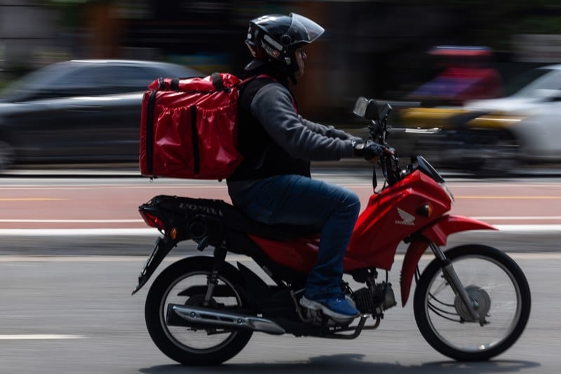 Regulamentação de atividades de aplicativos deve ser votada ainda neste semestre na Câmara.