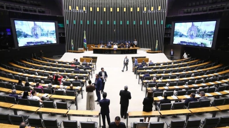 A proposta segue agora para análise do Senado.