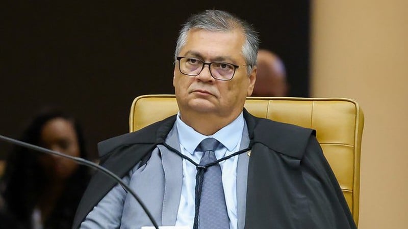 Flávio Dino busca averiguar se repasses à Lagoinha atendem aos requisitos de controle e transparência de emendas.