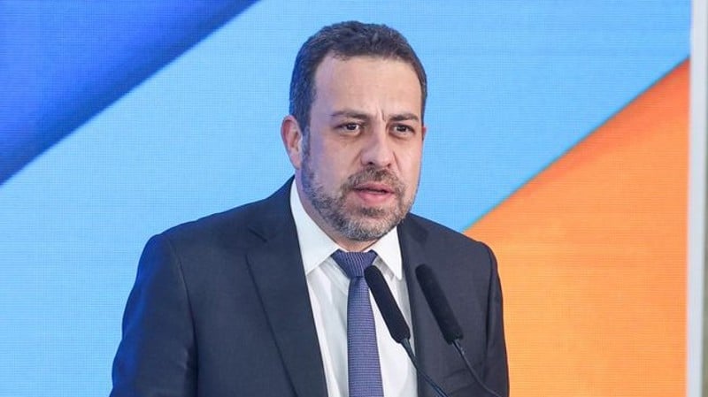 Boulos enfrenta resistência da ala radical do Psol desde que se juntou ao governo Lula.