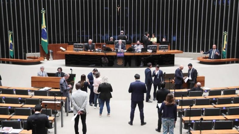 Sessões plenárias está prevista para acontecer na terça-feira (25).