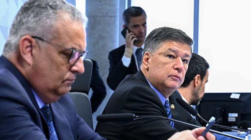 Comissão será extinta se não houver aprovação de relatório até o dia 28.