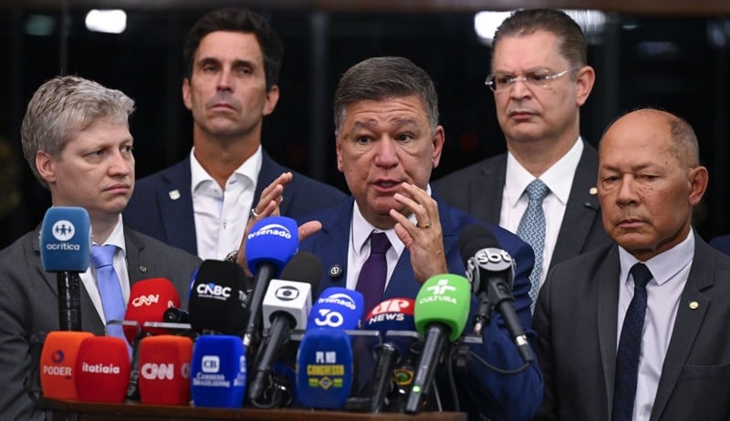 O presidente da comissão, senador Carlos Viana prevê entrega do texto final na sexta-feira caso o prazo caia.