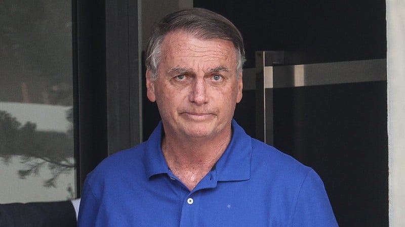 Pedido de prisão domiciliar levanta questionamento sobre aplicação universal de direitos no cárcere brasileiro.