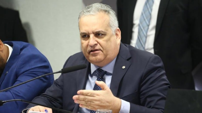 Gaspar rompeu com o grupo político de Renan Calheiros em 2022, aproximando-se de Bolsonaro.