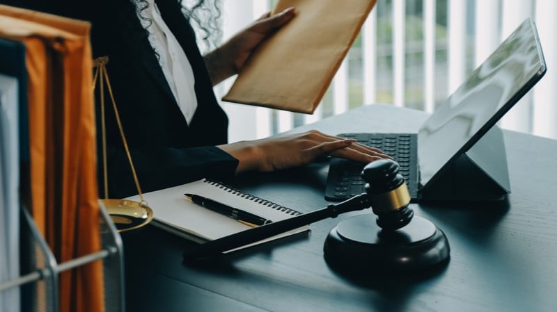 Órgãos não podem usar regra de transição para preservar obrigações já extintas.