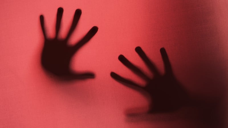 Lei contra misoginia vira alvo de ataques enquanto violência cresce e segue sendo relativizada.