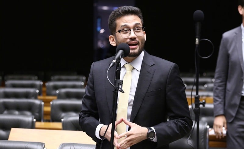 Pela proposta, o Poder Executivo ficaria responsável pela logística de coleta de sangue dentro das unidades prisionais.