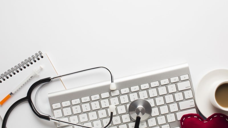 Lei obriga empresas a informar empregados sobre vacinação e prevenção de câncer.