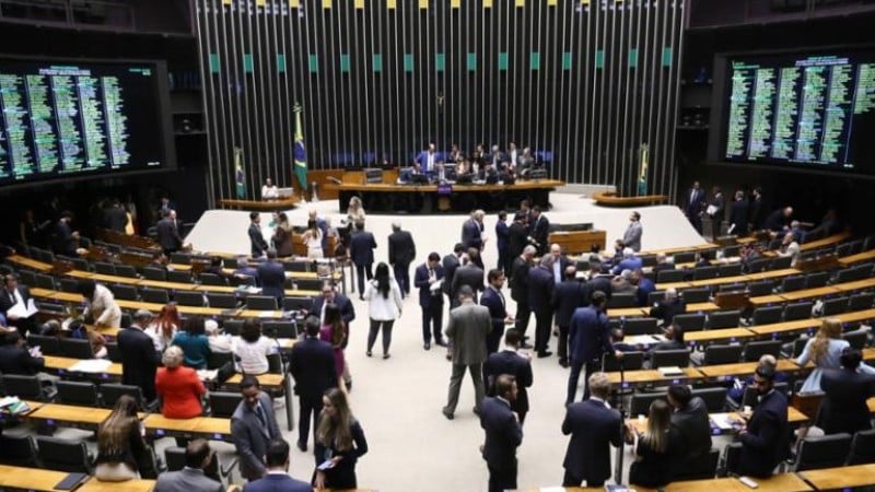 Medida prevê transferência de competência do INSS para o Ministério do Trabalho.