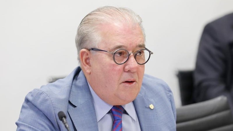 Proposta deve ser discutida pela comissão na próxima semana.