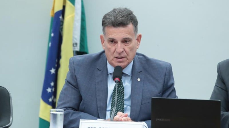 Deputado enfatizou o desgaste físico e psicológico ao qual profissionais de segurança são submetidos ao longo da carreira.